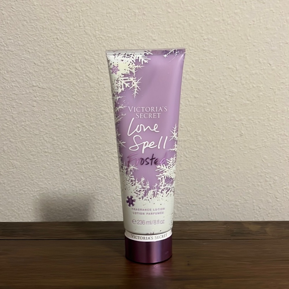 Victoria’s Secret Love Spell Frosted Lotion